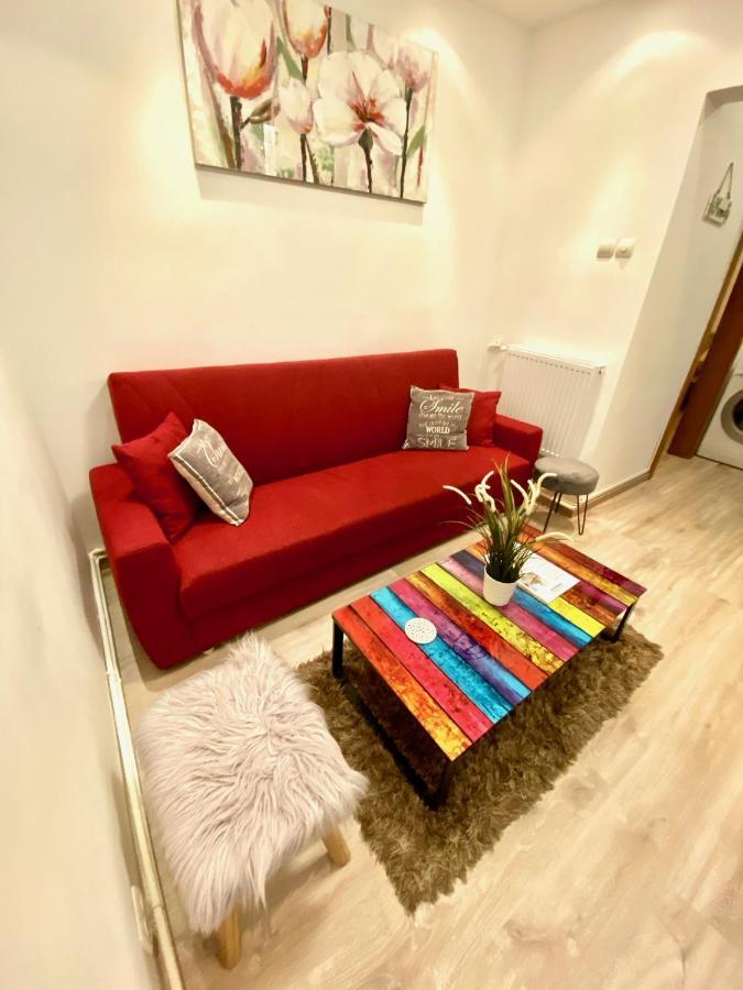 Modern Old Town Central Apartment Букурещ Екстериор снимка
